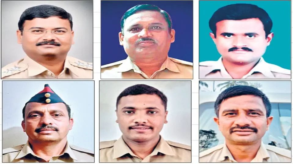 Policemen fight for their lives even in leopard attack