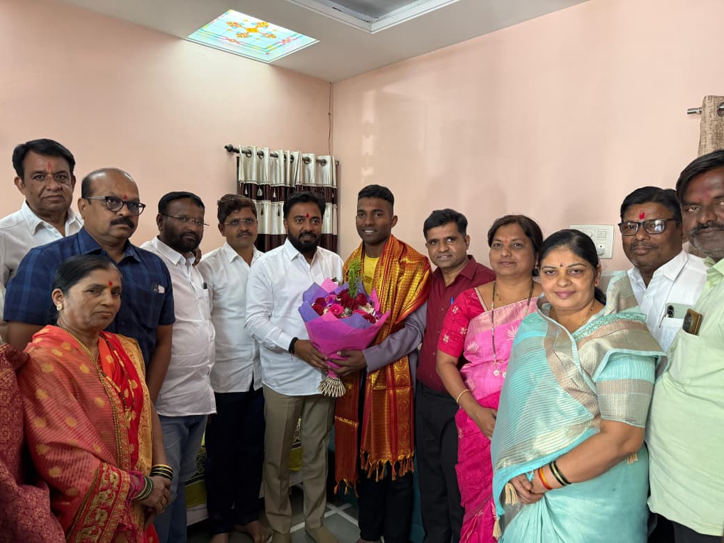 A crown of honor in the crown of Ichalkaranji