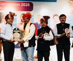 Santosh Thombre of Barshi awarded National Mahagaurav Award in Goa