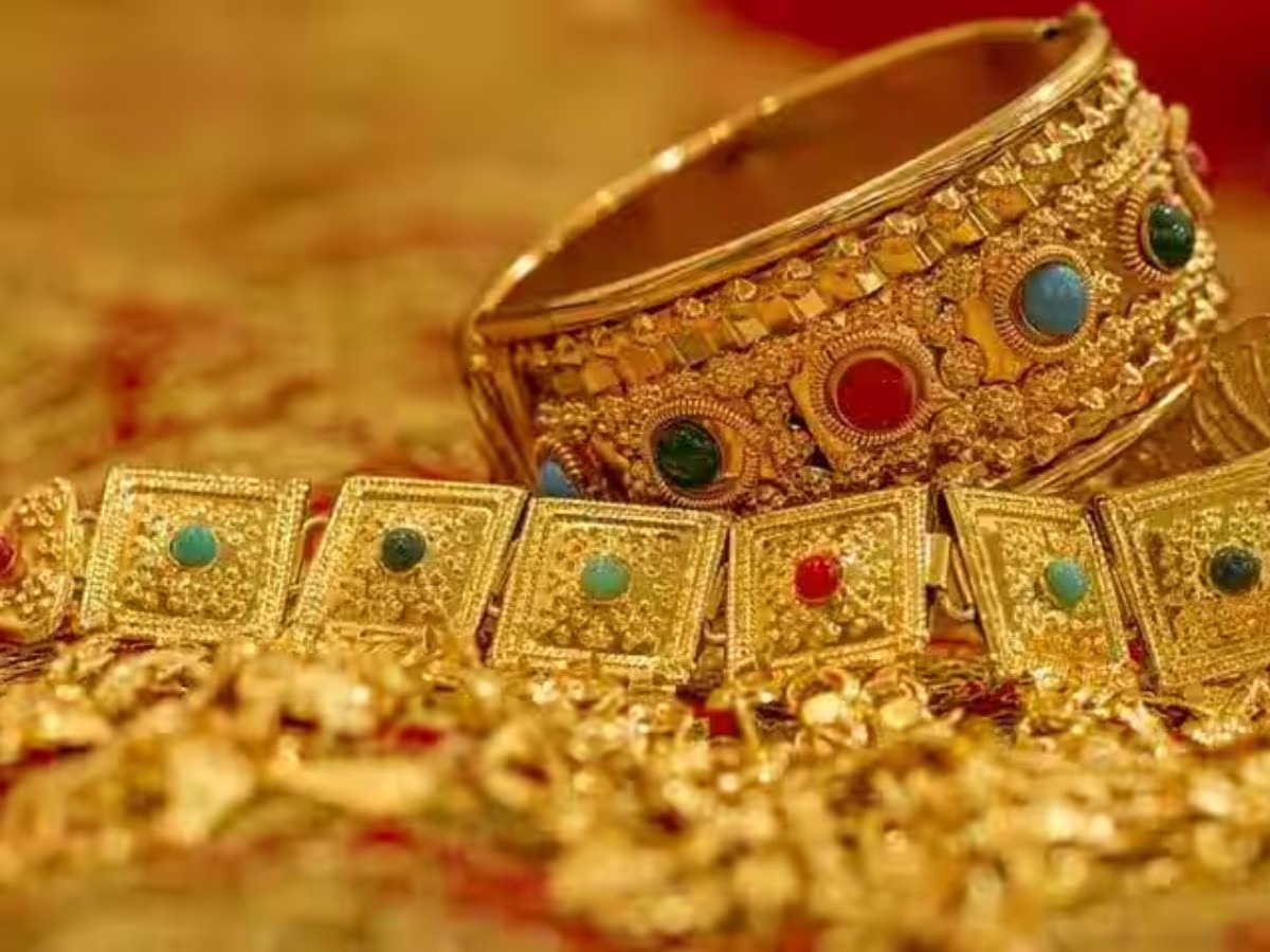 Record rise in gold prices