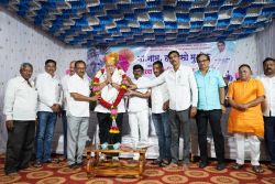 The blessings of the common people will last a lifetime