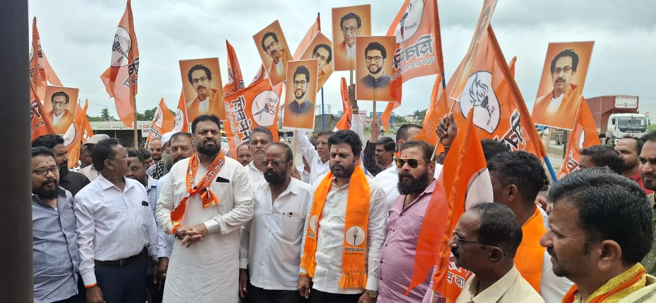 Toll booths that lay golden eggs should be demolished