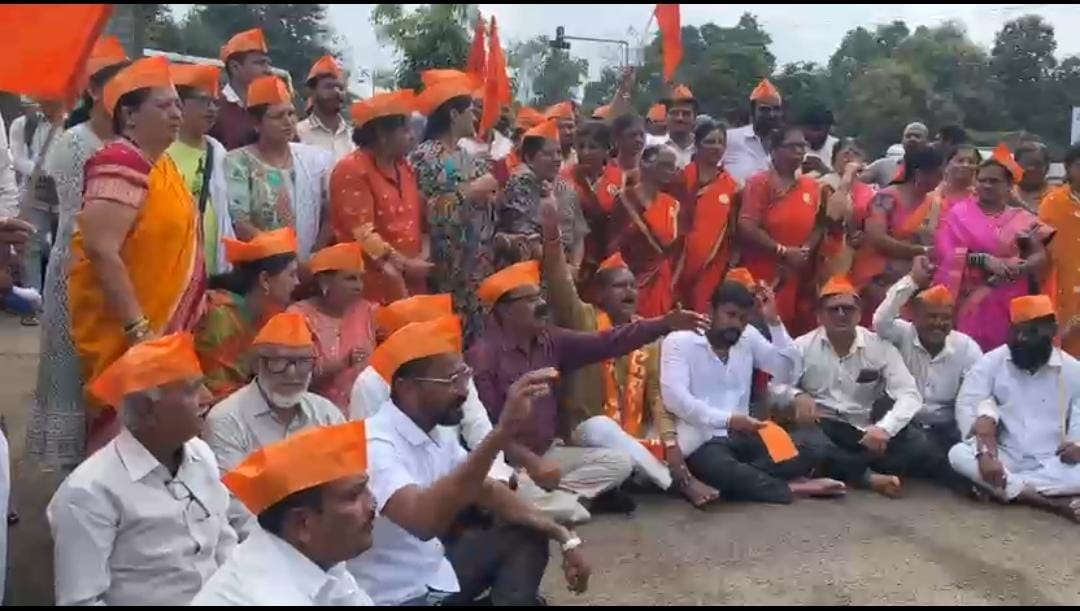 Brothers gathered at Dussehra Chowk