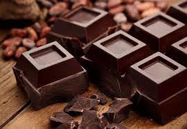 Eating dark chocolate increases life Do you know these benefits
