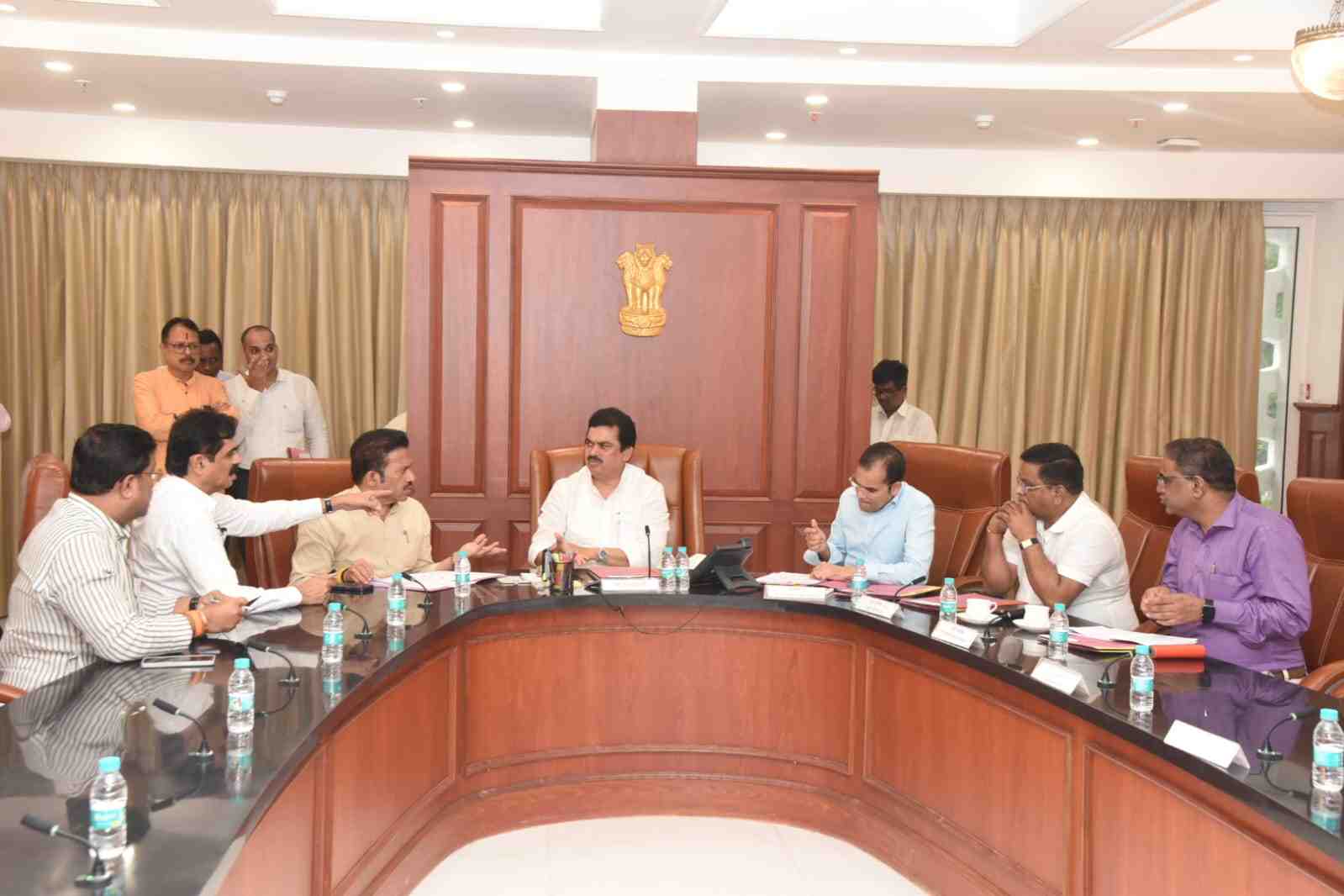 Effective measures should be taken to fill the deficit of MIDC