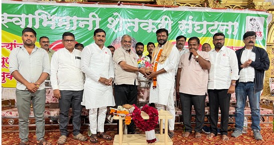 Raju Shetty targets government