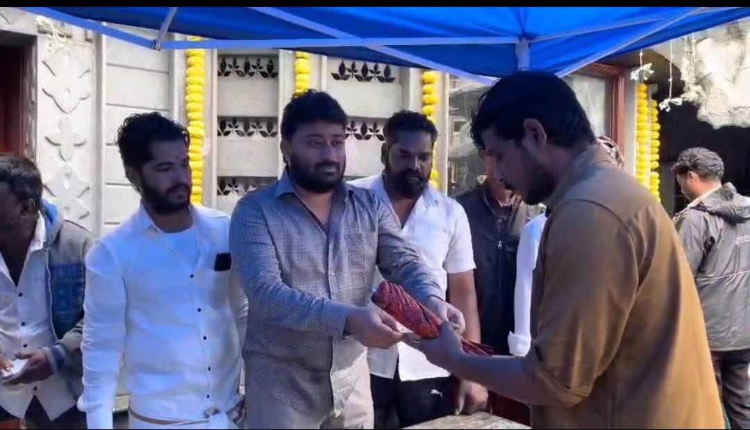 Khichdi distribution program