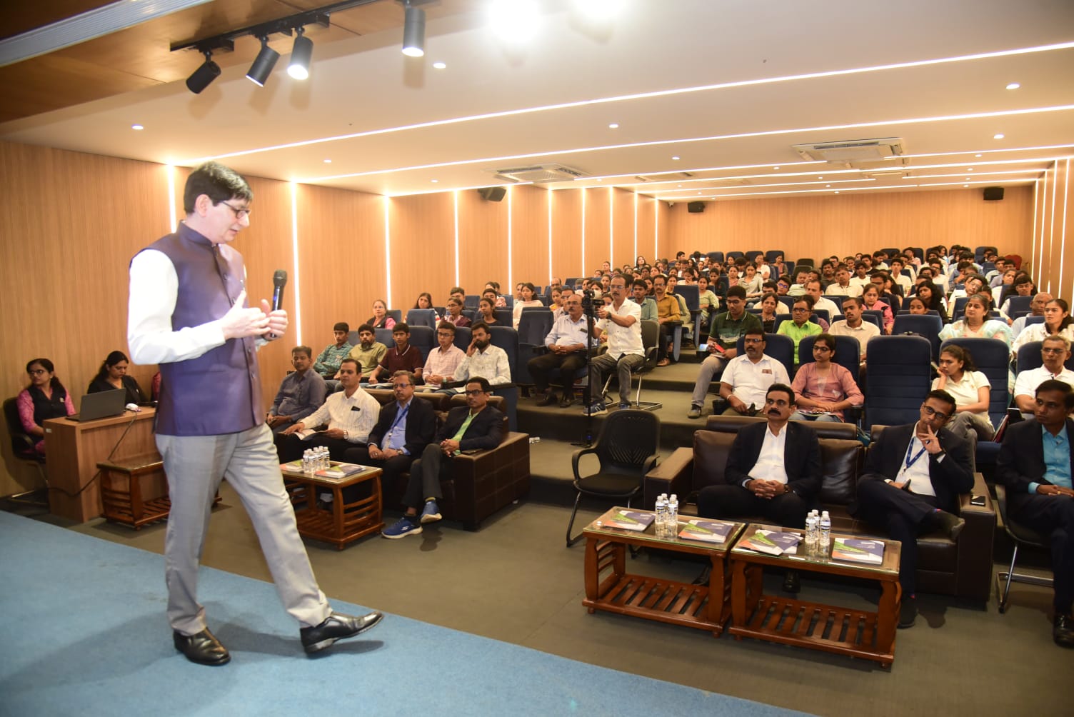 Guidance on the admission process by D Y Patil School of Architecture