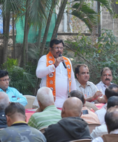 In New Shahupuri  MLAs interacted with citizens to campaign for the Mahayuti candidates