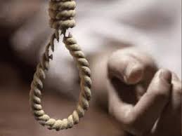 Farmer commits suicide by hanging himself in front of bank