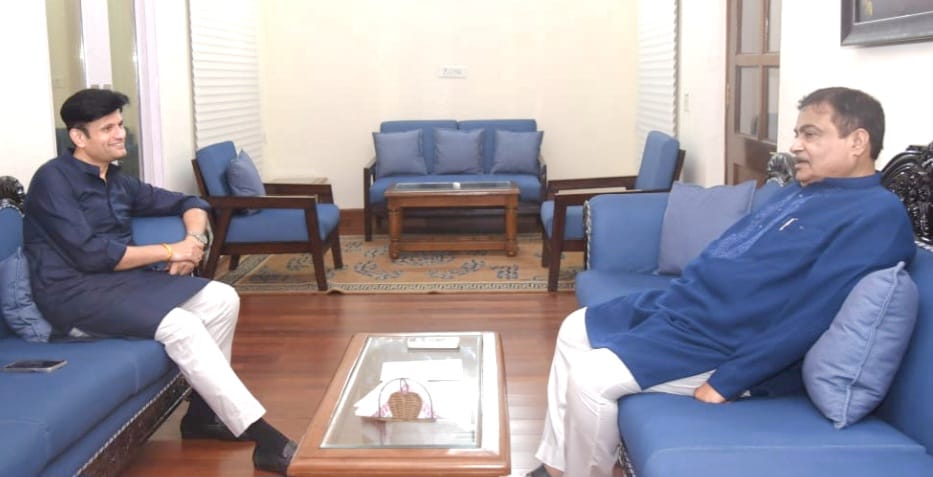 Samarjitsih ghatge०