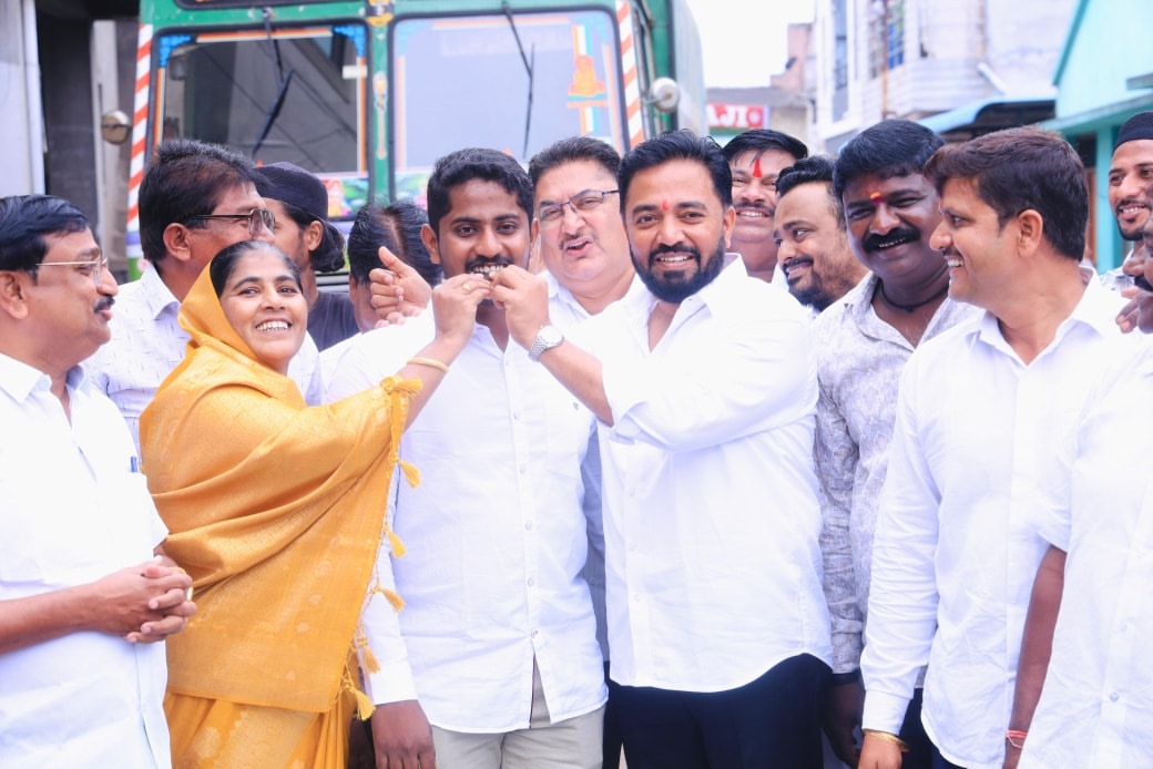 Rahul awade emran dbedar