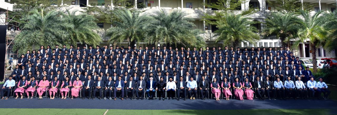 D y patil iti college