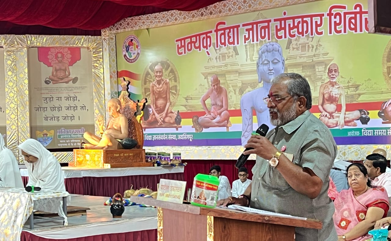 Raju shetti1