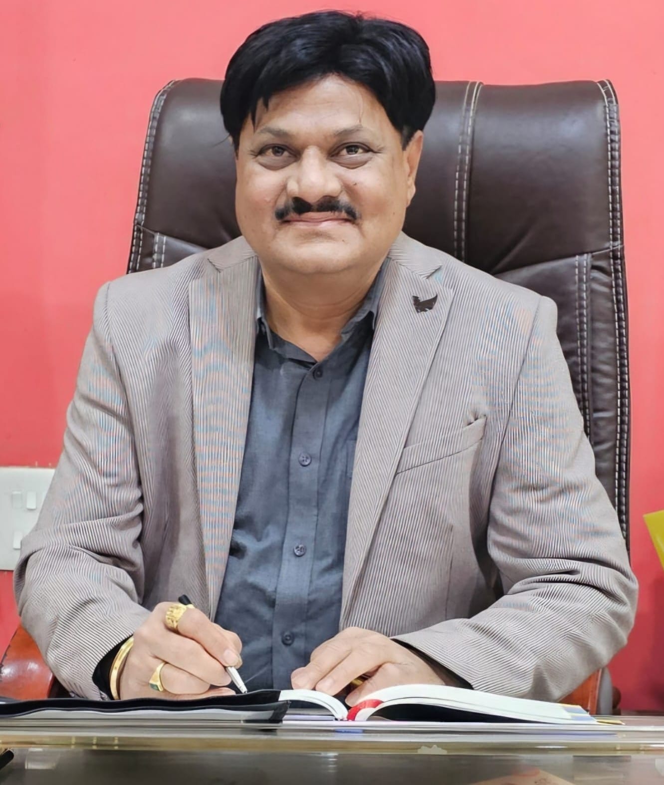 Vivekanand college 14