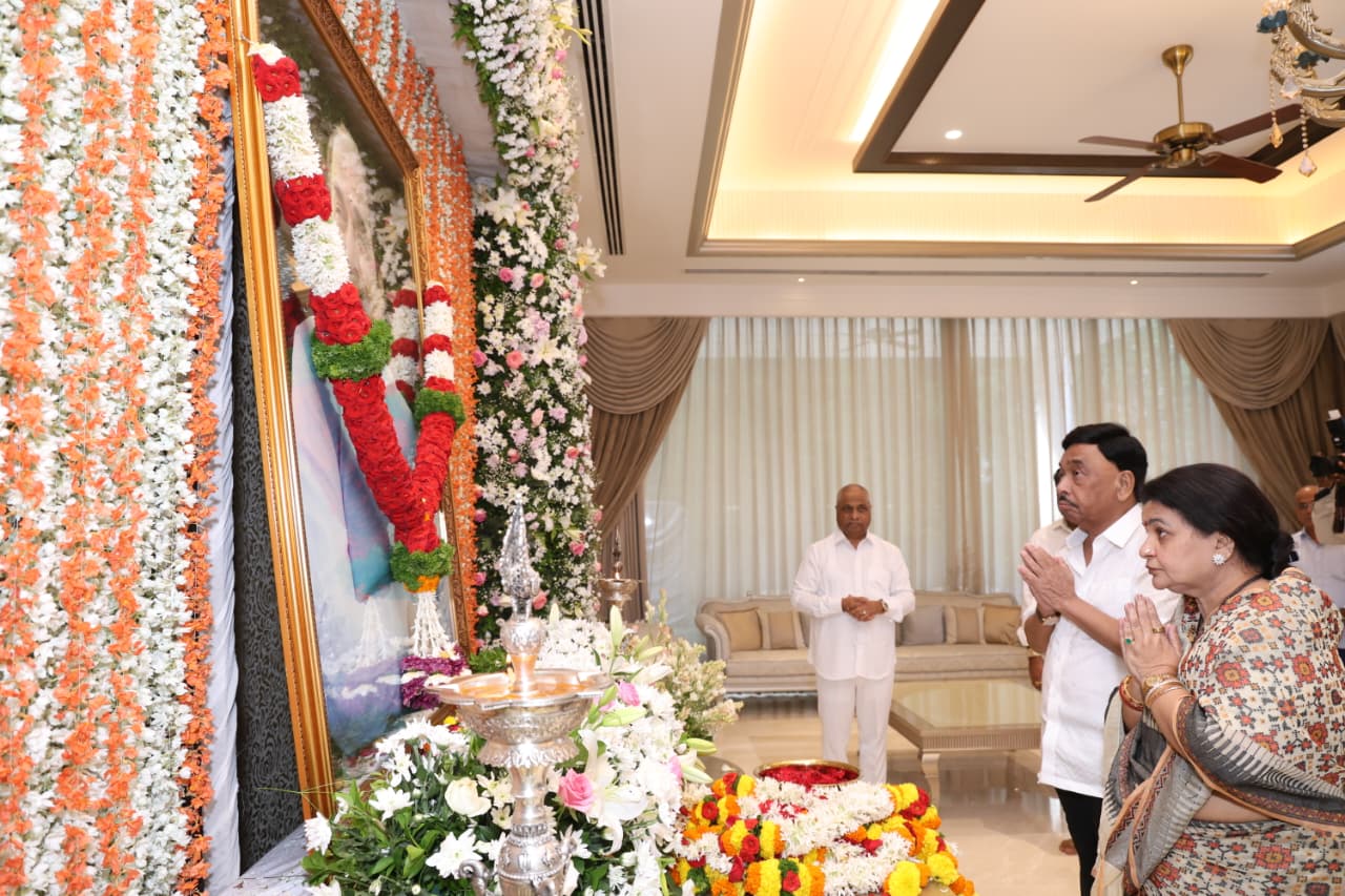 Bhushan gavai Narayan rane
