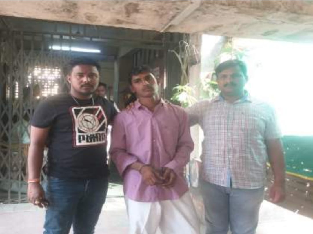 accused arrested by shahupuri police